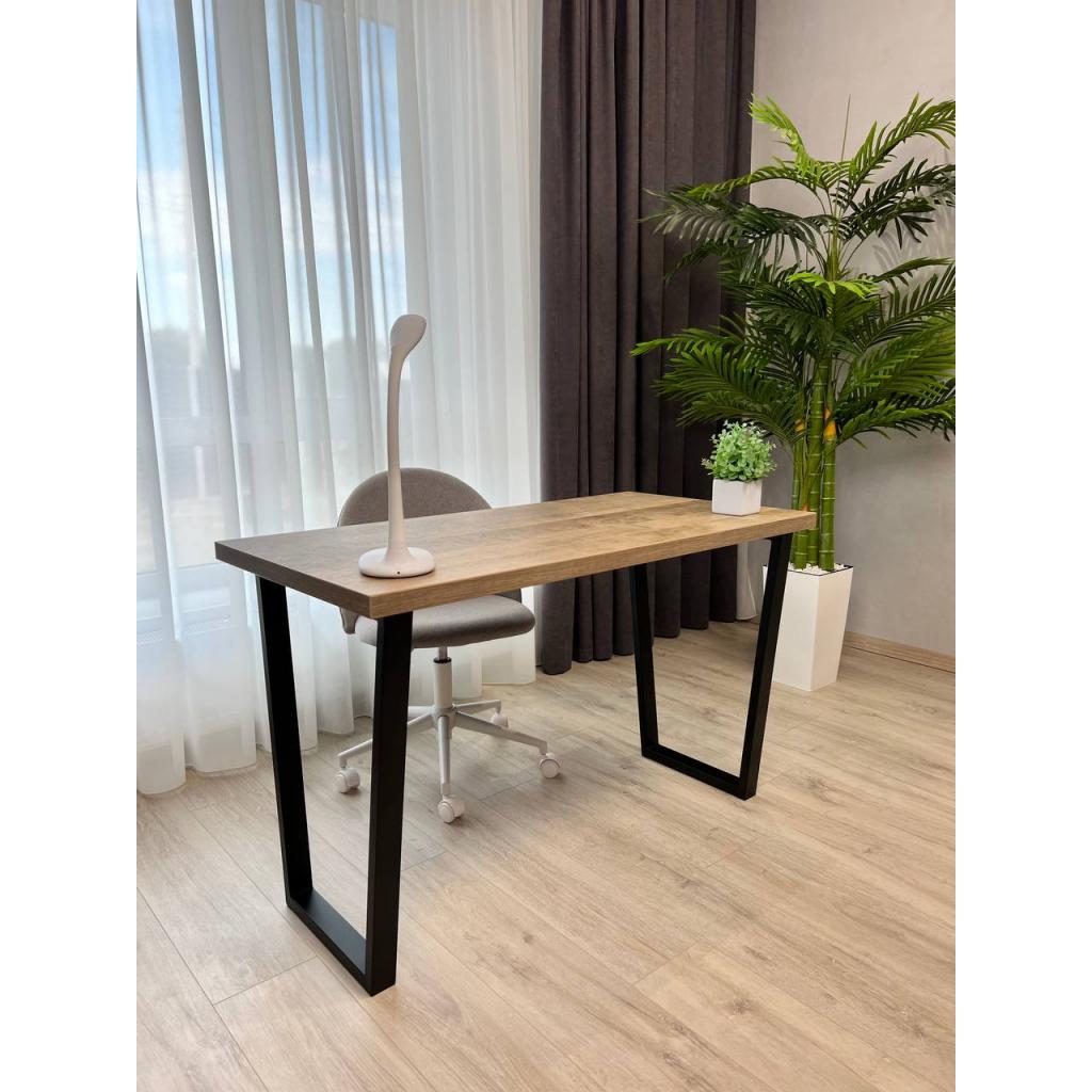 Hummingbird table