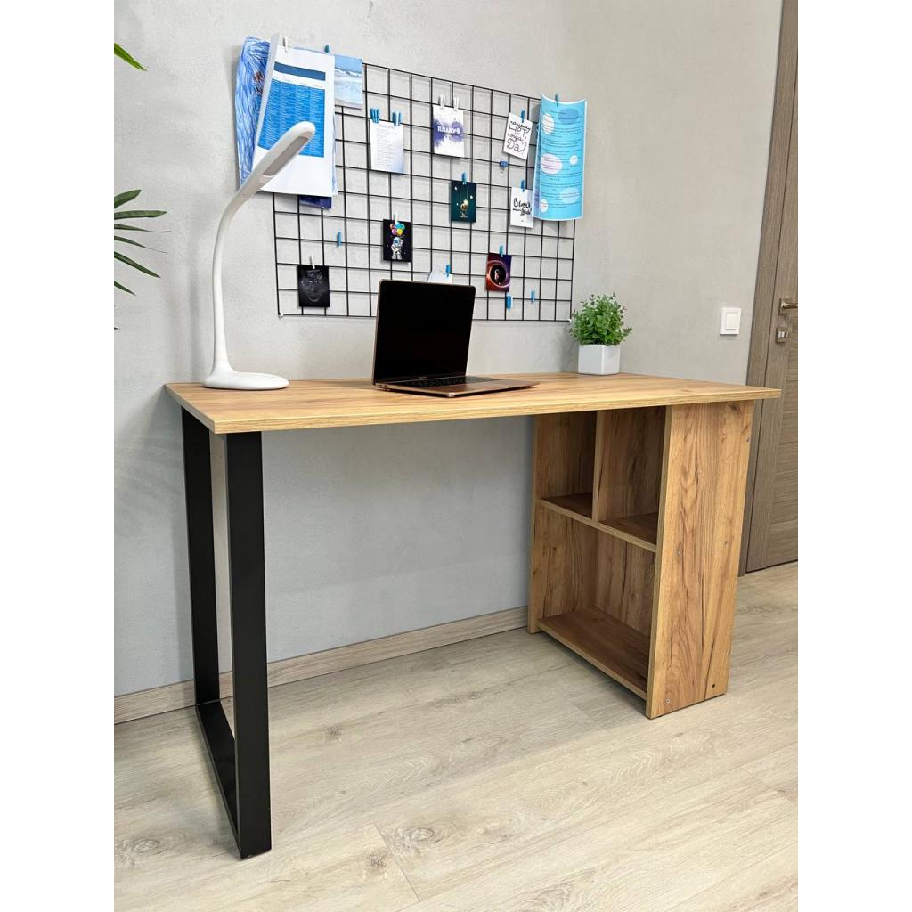 Hummingbird table